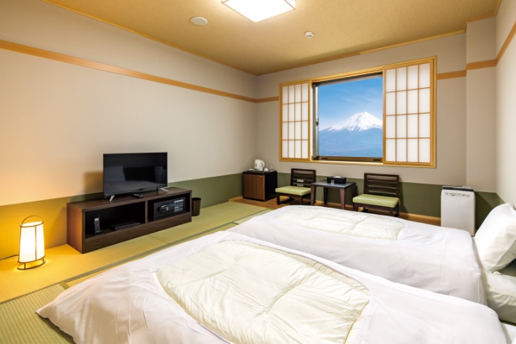 Japanese room (Mount Fuji side)